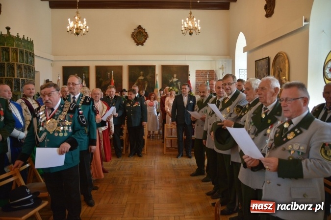 Zdjęcie w galerii na portalu naszraciborz.pl: Nowy król kurkowy pozdrowił raciborzan  wiadomości z regionu
