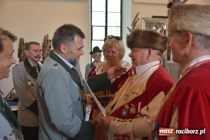 Zdjęcie w galerii na portalu naszraciborz.pl: Nowy król kurkowy pozdrowił raciborzan  wiadomości z regionu