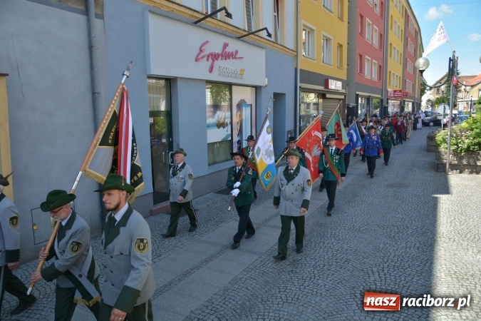 Zdjęcie w galerii na portalu naszraciborz.pl: Nowy król kurkowy pozdrowił raciborzan  wiadomości z regionu