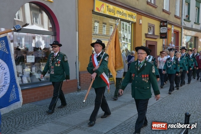 Zdjęcie w galerii na portalu naszraciborz.pl: Nowy król kurkowy pozdrowił raciborzan  wiadomości z regionu