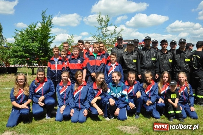 Zdjęcie w galerii na portalu naszraciborz.pl: Roszków z Pucharem Wójta Krzyżanowic. W CTIF chłopców najlepszy Bolesław wiadomości z regionu