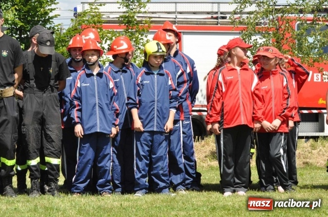 Zdjęcie w galerii na portalu naszraciborz.pl: Roszków z Pucharem Wójta Krzyżanowic. W CTIF chłopców najlepszy Bolesław wiadomości z regionu