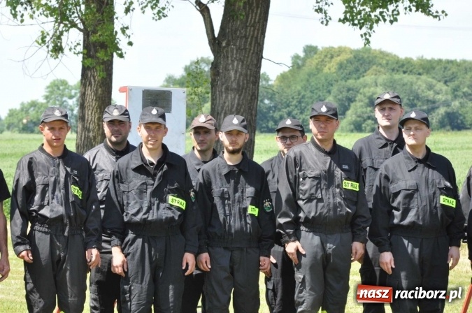 Zdjęcie w galerii na portalu naszraciborz.pl: Roszków z Pucharem Wójta Krzyżanowic. W CTIF chłopców najlepszy Bolesław wiadomości z regionu