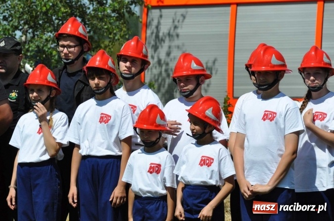 Zdjęcie w galerii na portalu naszraciborz.pl: Roszków z Pucharem Wójta Krzyżanowic. W CTIF chłopców najlepszy Bolesław wiadomości z regionu