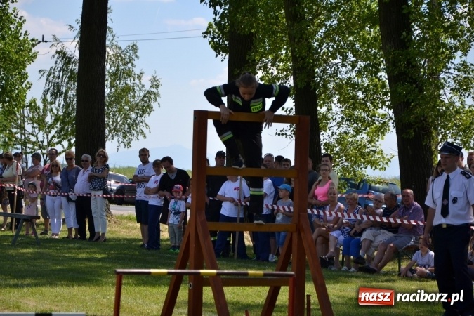 Zdjęcie w galerii na portalu naszraciborz.pl: Roszków z Pucharem Wójta Krzyżanowic. W CTIF chłopców najlepszy Bolesław wiadomości z regionu