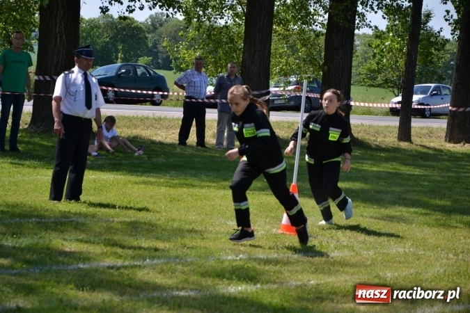 Zdjęcie w galerii na portalu naszraciborz.pl: Roszków z Pucharem Wójta Krzyżanowic. W CTIF chłopców najlepszy Bolesław wiadomości z regionu