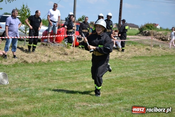 Zdjęcie w galerii na portalu naszraciborz.pl: Roszków z Pucharem Wójta Krzyżanowic. W CTIF chłopców najlepszy Bolesław wiadomości z regionu