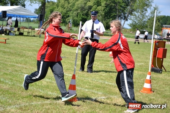 Zdjęcie w galerii na portalu naszraciborz.pl: Roszków z Pucharem Wójta Krzyżanowic. W CTIF chłopców najlepszy Bolesław wiadomości z regionu