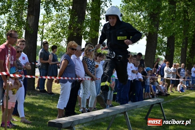 Zdjęcie w galerii na portalu naszraciborz.pl: Roszków z Pucharem Wójta Krzyżanowic. W CTIF chłopców najlepszy Bolesław wiadomości z regionu