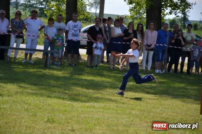 Zdjęcie w galerii na portalu naszraciborz.pl: Roszków z Pucharem Wójta Krzyżanowic. W CTIF chłopców najlepszy Bolesław wiadomości z regionu