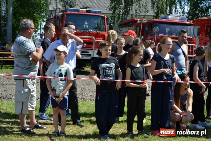 Zdjęcie w galerii na portalu naszraciborz.pl: Roszków z Pucharem Wójta Krzyżanowic. W CTIF chłopców najlepszy Bolesław wiadomości z regionu