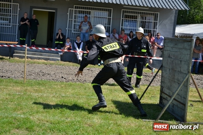 Zdjęcie w galerii na portalu naszraciborz.pl: Roszków z Pucharem Wójta Krzyżanowic. W CTIF chłopców najlepszy Bolesław wiadomości z regionu