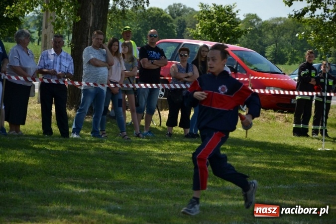 Zdjęcie w galerii na portalu naszraciborz.pl: Roszków z Pucharem Wójta Krzyżanowic. W CTIF chłopców najlepszy Bolesław wiadomości z regionu