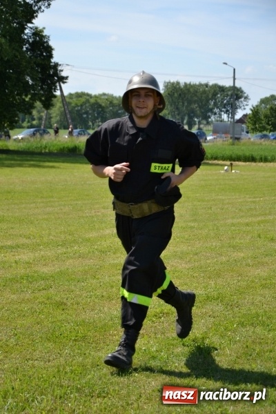 Zdjęcie w galerii na portalu naszraciborz.pl: Roszków z Pucharem Wójta Krzyżanowic. W CTIF chłopców najlepszy Bolesław wiadomości z regionu