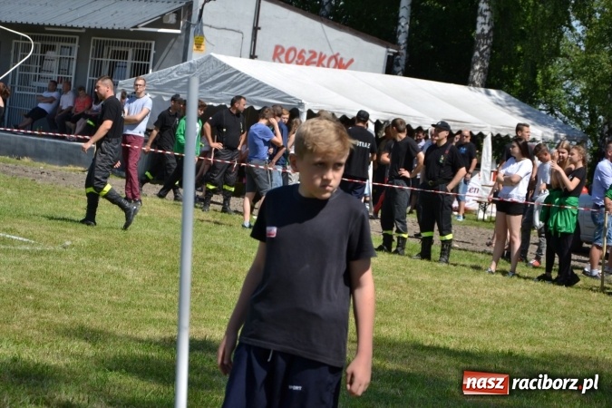 Zdjęcie w galerii na portalu naszraciborz.pl: Roszków z Pucharem Wójta Krzyżanowic. W CTIF chłopców najlepszy Bolesław wiadomości z regionu