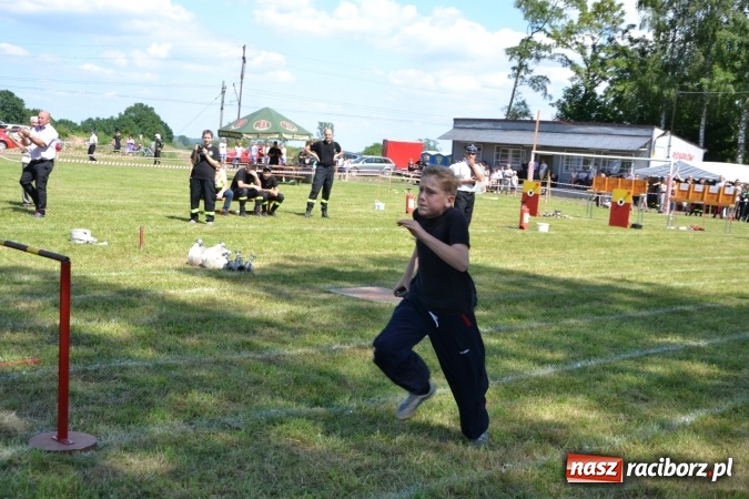 Zdjęcie w galerii na portalu naszraciborz.pl: Roszków z Pucharem Wójta Krzyżanowic. W CTIF chłopców najlepszy Bolesław wiadomości z regionu