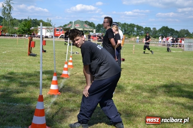 Zdjęcie w galerii na portalu naszraciborz.pl: Roszków z Pucharem Wójta Krzyżanowic. W CTIF chłopców najlepszy Bolesław wiadomości z regionu