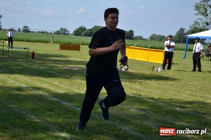 Zdjęcie w galerii na portalu naszraciborz.pl: Roszków z Pucharem Wójta Krzyżanowic. W CTIF chłopców najlepszy Bolesław wiadomości z regionu