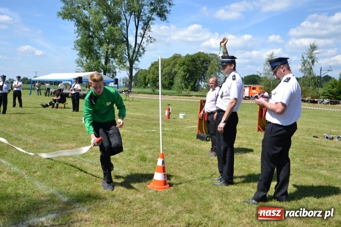 Zdjęcie w galerii na portalu naszraciborz.pl: Roszków z Pucharem Wójta Krzyżanowic. W CTIF chłopców najlepszy Bolesław wiadomości z regionu