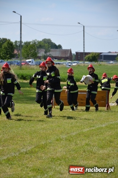 Zdjęcie w galerii na portalu naszraciborz.pl: Roszków z Pucharem Wójta Krzyżanowic. W CTIF chłopców najlepszy Bolesław wiadomości z regionu