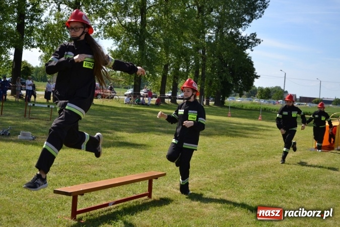Zdjęcie w galerii na portalu naszraciborz.pl: Roszków z Pucharem Wójta Krzyżanowic. W CTIF chłopców najlepszy Bolesław wiadomości z regionu