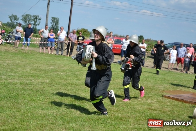 Zdjęcie w galerii na portalu naszraciborz.pl: Roszków z Pucharem Wójta Krzyżanowic. W CTIF chłopców najlepszy Bolesław wiadomości z regionu
