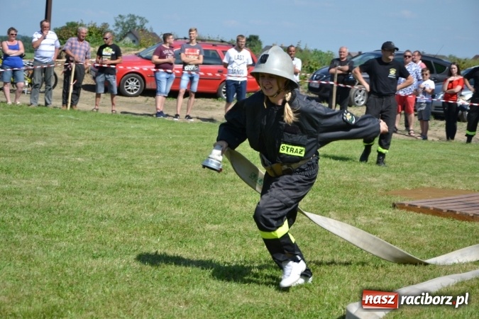 Zdjęcie w galerii na portalu naszraciborz.pl: Roszków z Pucharem Wójta Krzyżanowic. W CTIF chłopców najlepszy Bolesław wiadomości z regionu