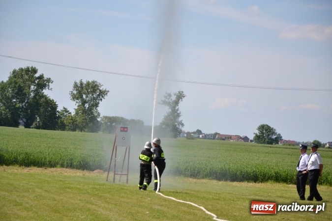 Zdjęcie w galerii na portalu naszraciborz.pl: Roszków z Pucharem Wójta Krzyżanowic. W CTIF chłopców najlepszy Bolesław wiadomości z regionu