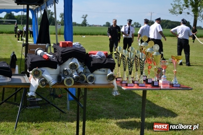 Zdjęcie w galerii na portalu naszraciborz.pl: Roszków z Pucharem Wójta Krzyżanowic. W CTIF chłopców najlepszy Bolesław wiadomości z regionu