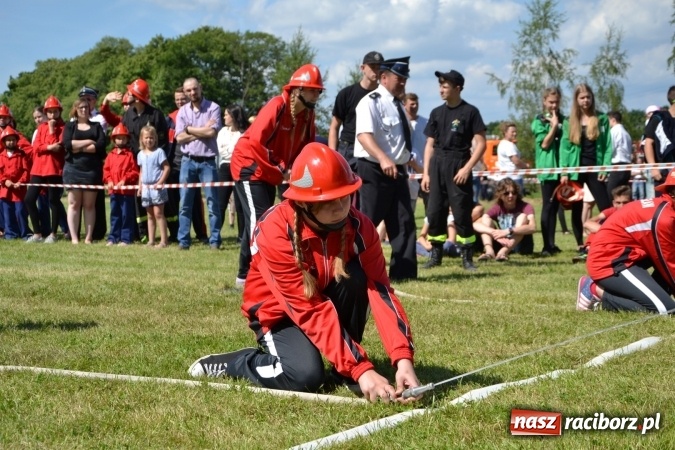 Zdjęcie w galerii na portalu naszraciborz.pl: Roszków z Pucharem Wójta Krzyżanowic. W CTIF chłopców najlepszy Bolesław wiadomości z regionu