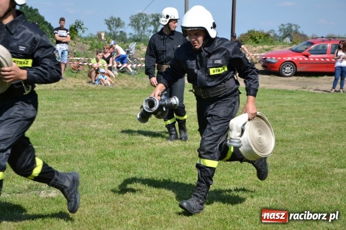 Zdjęcie w galerii na portalu naszraciborz.pl: Roszków z Pucharem Wójta Krzyżanowic. W CTIF chłopców najlepszy Bolesław wiadomości z regionu
