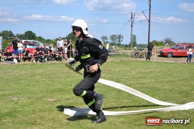 Zdjęcie w galerii na portalu naszraciborz.pl: Roszków z Pucharem Wójta Krzyżanowic. W CTIF chłopców najlepszy Bolesław wiadomości z regionu
