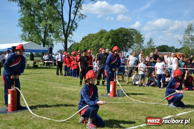 Zdjęcie w galerii na portalu naszraciborz.pl: Roszków z Pucharem Wójta Krzyżanowic. W CTIF chłopców najlepszy Bolesław wiadomości z regionu