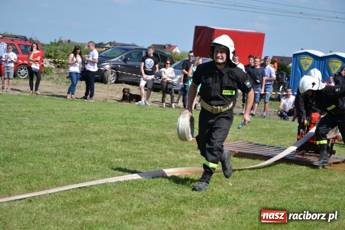 Zdjęcie w galerii na portalu naszraciborz.pl: Roszków z Pucharem Wójta Krzyżanowic. W CTIF chłopców najlepszy Bolesław wiadomości z regionu