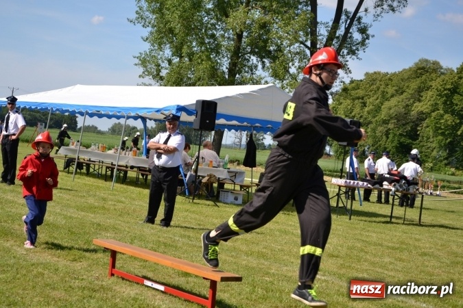 Zdjęcie w galerii na portalu naszraciborz.pl: Roszków z Pucharem Wójta Krzyżanowic. W CTIF chłopców najlepszy Bolesław wiadomości z regionu