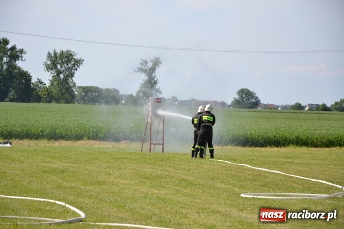 Zdjęcie w galerii na portalu naszraciborz.pl: Roszków z Pucharem Wójta Krzyżanowic. W CTIF chłopców najlepszy Bolesław wiadomości z regionu