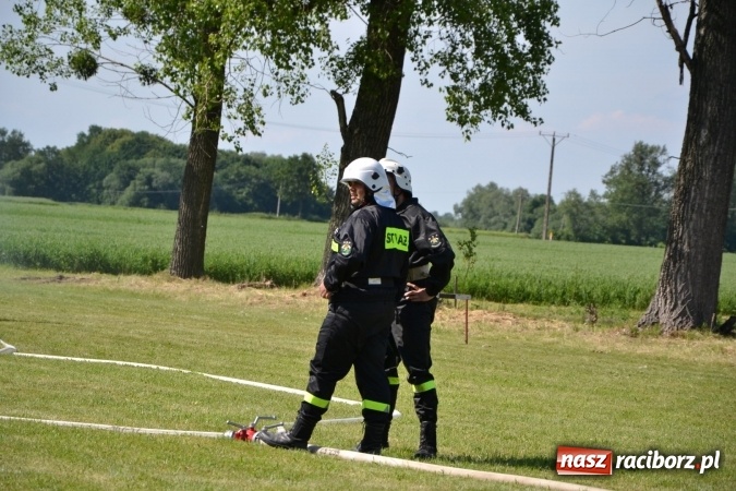Zdjęcie w galerii na portalu naszraciborz.pl: Roszków z Pucharem Wójta Krzyżanowic. W CTIF chłopców najlepszy Bolesław wiadomości z regionu