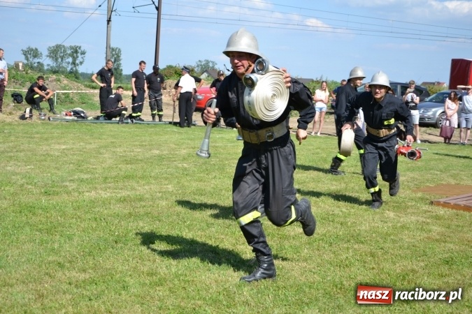 Zdjęcie w galerii na portalu naszraciborz.pl: Roszków z Pucharem Wójta Krzyżanowic. W CTIF chłopców najlepszy Bolesław wiadomości z regionu