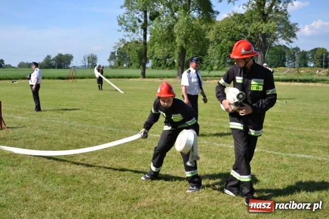 Zdjęcie w galerii na portalu naszraciborz.pl: Roszków z Pucharem Wójta Krzyżanowic. W CTIF chłopców najlepszy Bolesław wiadomości z regionu