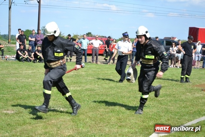 Zdjęcie w galerii na portalu naszraciborz.pl: Roszków z Pucharem Wójta Krzyżanowic. W CTIF chłopców najlepszy Bolesław wiadomości z regionu