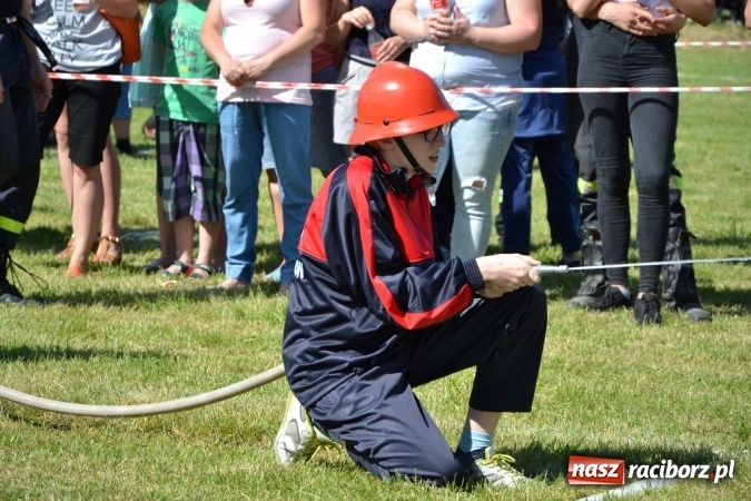 Zdjęcie w galerii na portalu naszraciborz.pl: Roszków z Pucharem Wójta Krzyżanowic. W CTIF chłopców najlepszy Bolesław wiadomości z regionu