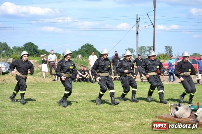 Zdjęcie w galerii na portalu naszraciborz.pl: Roszków z Pucharem Wójta Krzyżanowic. W CTIF chłopców najlepszy Bolesław wiadomości z regionu
