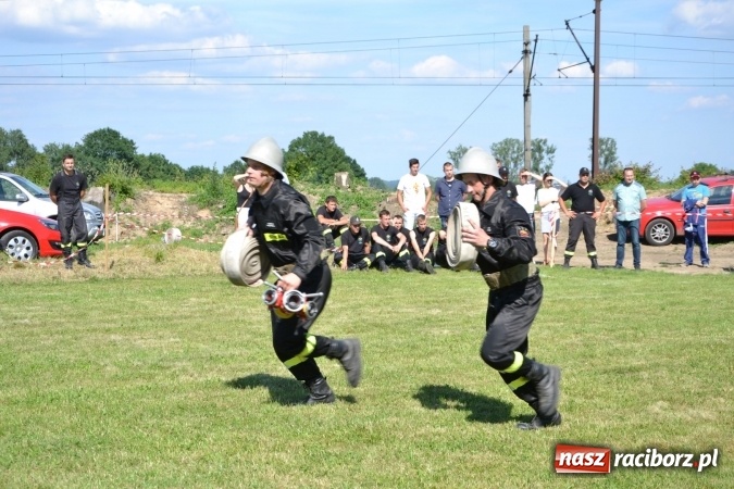 Zdjęcie w galerii na portalu naszraciborz.pl: Roszków z Pucharem Wójta Krzyżanowic. W CTIF chłopców najlepszy Bolesław wiadomości z regionu