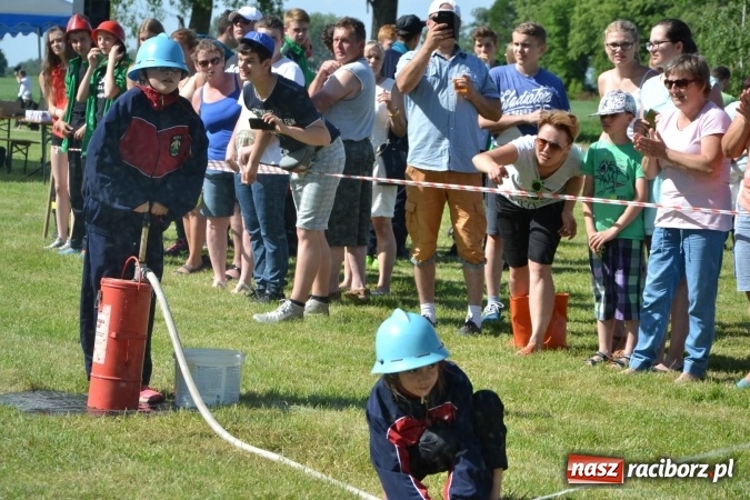 Zdjęcie w galerii na portalu naszraciborz.pl: Roszków z Pucharem Wójta Krzyżanowic. W CTIF chłopców najlepszy Bolesław wiadomości z regionu