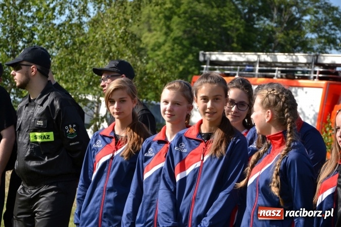 Zdjęcie w galerii na portalu naszraciborz.pl: Roszków z Pucharem Wójta Krzyżanowic. W CTIF chłopców najlepszy Bolesław wiadomości z regionu