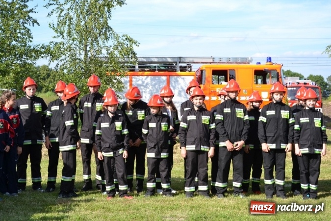 Zdjęcie w galerii na portalu naszraciborz.pl: Roszków z Pucharem Wójta Krzyżanowic. W CTIF chłopców najlepszy Bolesław wiadomości z regionu