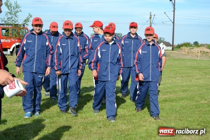 Zdjęcie w galerii na portalu naszraciborz.pl: Roszków z Pucharem Wójta Krzyżanowic. W CTIF chłopców najlepszy Bolesław wiadomości z regionu