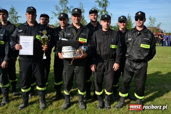 Zdjęcie w galerii na portalu naszraciborz.pl: Roszków z Pucharem Wójta Krzyżanowic. W CTIF chłopców najlepszy Bolesław wiadomości z regionu