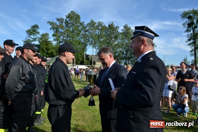 Zdjęcie w galerii na portalu naszraciborz.pl: Roszków z Pucharem Wójta Krzyżanowic. W CTIF chłopców najlepszy Bolesław wiadomości z regionu