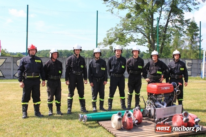 Zdjęcie w galerii na portalu naszraciborz.pl: Pogrzebień zwycięzcą gminnych zawodów sportowo-pożarniczych wiadomości z regionu